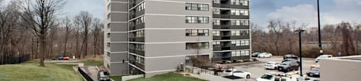 Brookbanks Apartments in Toronto