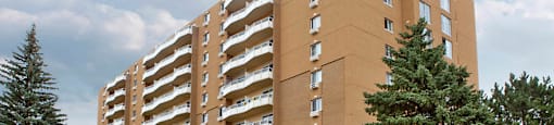 Capitol Hill in Kitchener, ON exterior of building and landscape