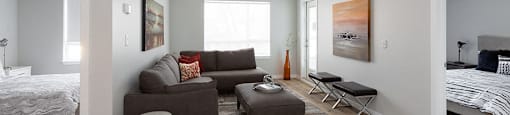 Glenmore Central in Kelowna, BC spacious living room