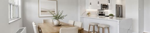 Harbourview Apartments penthouse suite dining room and kitchen Oakville, ON