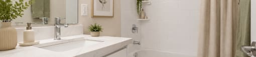 Harbourview Apartments main bathroom in Oakville, ON
