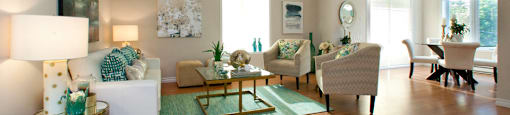 Heritage Lofts apartments spacious living room and dining room in Gatineau, QC