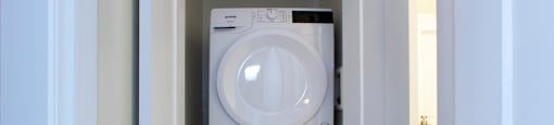 La Salle Towers Washer Dryer in Burlington, ON