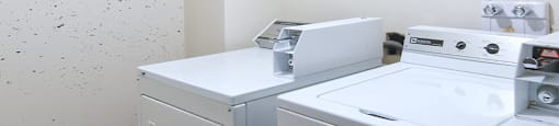 Les Jardins Hauterive in Sherbrooke, QC laundry facility includes washers and dryers