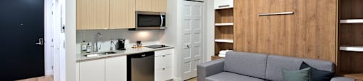 Lumineau in Sherbrooke, QC guest suite with kitchenette