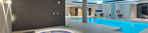 Lumineau in Sherbrooke, QC indoor hot tub beside pool