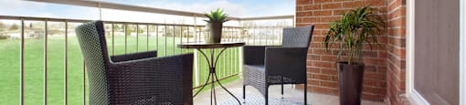 Lyndon Place charming balcony with beautiful view of surrounding area in Niagara Falls, ON