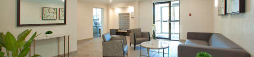 Mountain View lobby in Collingwood, ON