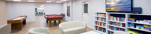 Northumberland Place social room with seating area in Port Hope, ON