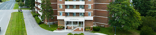 Northumberland Place image of exterior of building in Port Hope, ON