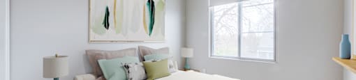 spacious bedroom at Oakdale Heights in St. Catharines Ontario