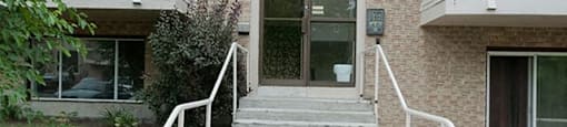 Moira Apartments exterior image of front entrance in Belleville, ON