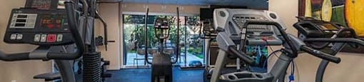 Excelsior Apartments fitness facility in Montreal, QC