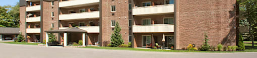 Regency Towers exterior of building in Owen Sound, ON
