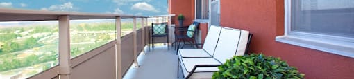 Regency Towers charming balcony in St. Catherines, ON