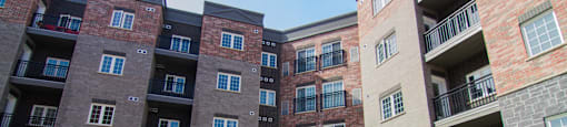 exterior of building at Rittenhouse Apartments in Kitchener Ontario