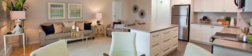 Silvercreek Towers in Georgetown, ON spacious open concept living space