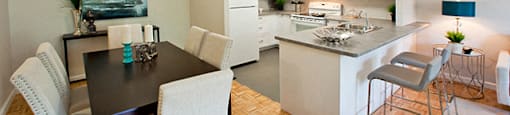 St. Lawrence Village in St. Catharines, ON Open concept kitchen and dining room