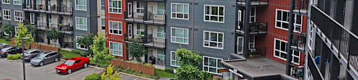 Summerhill Place in Nanaimo, BC drone image of building