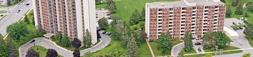 Sunnidale Place in Barrie, ON drone image of building