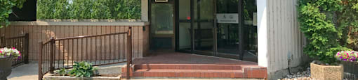 Sunset Towers building entrance in St. Thomas, ON