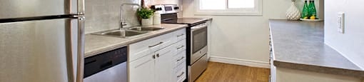 Whitby Place in Whitby, ON kitchen with upgraded cabinetry