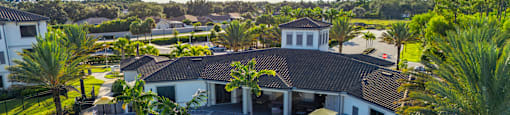Aerial view of pool at Portofino Vineyards, Fort Myers