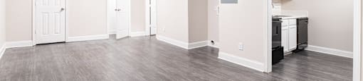 Hardwood Flooring at Elite At Lakeview, Georgia
