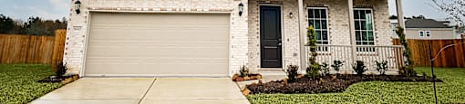 Universally Attached And Detached Garages at Lakeside Conroe, Montgomery, TX, 77356