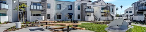 Picnic Area, Courtyard