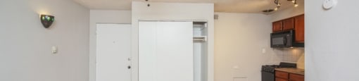 Open and fresh layout with endless room for customization at 1355 Pearl in Denver, CO