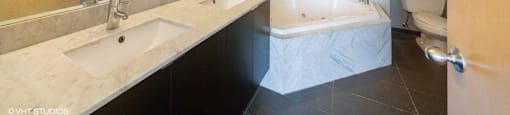 Modern Bathroom
