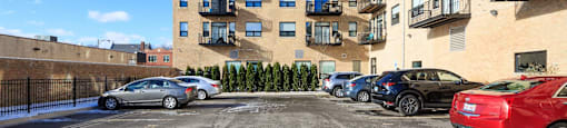 Parking at Broadway Place