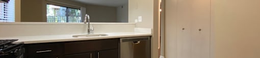 Open layout with a breakfast bar