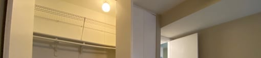 Big closet in the bedroom