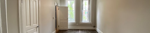 Gorgeous windows with nice city views