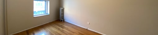 Long bedroom with a sunny window - 2 Bedroom B