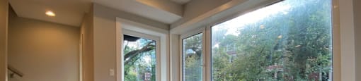 Large Windows with lots of Natural Light