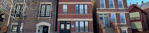 Welcome home to 1841 N Hermitage