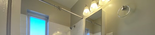 Full bathroom - Helen Dunbar Studio