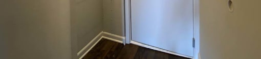 Gorgeous built-in shelving