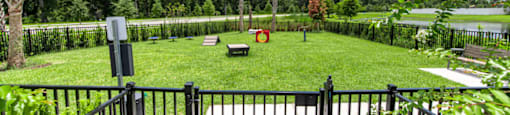 Urbon Nona Apartment Homes Exterior Dog Park