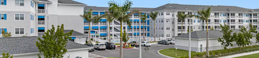 MainSail Exteriors With Monument