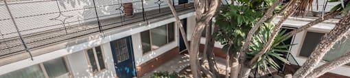 courtyard view of 1325