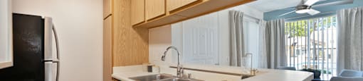the preserve at ballantyne commons apartment kitchen and living room