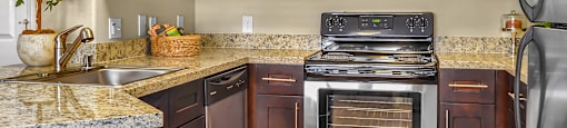 State of the Art Kitchen at 2150 Apartments