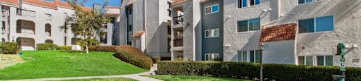 Entrance at Canyon Villa Apartment Homes