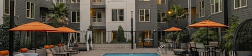 resort style pool at Capitol650