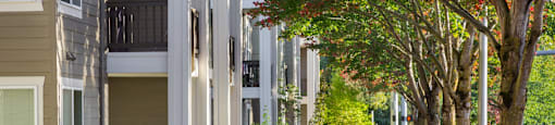 Meandering Pathway at Thorncroft Farms Apartments, 2120 NW Thorncroft Drive, OR