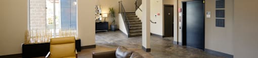 Spacious Area With Comfortable Sofas at Newberry Square Apartments, Lynnwood, 98087